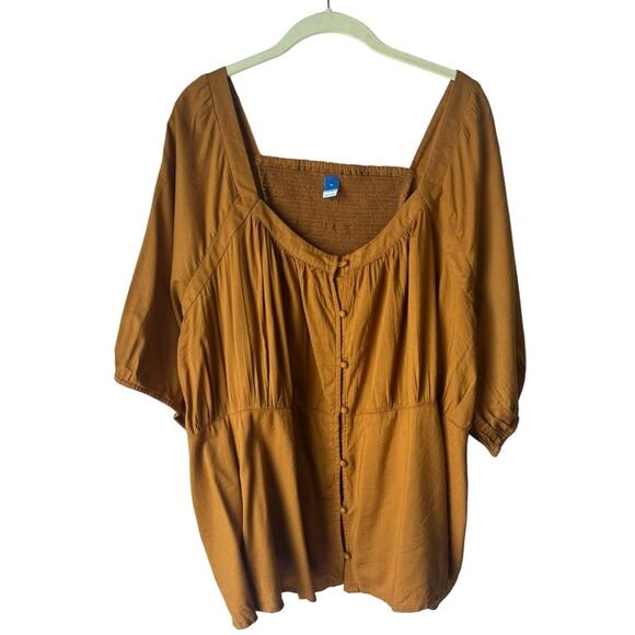 Old Navy Tops - Old Navy women's socked back blouse size 4X vacation travel lightweight